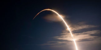 Jak odnaleźć satelity Starlink nad Polską?